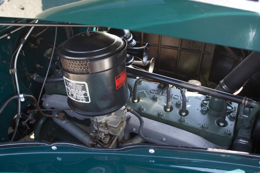  Packard 120 Convertible Coupe 1940 года  (фото 11 из 29)